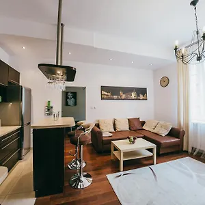 https://apartment-in-jewish-district.krakowhotelspoland.com